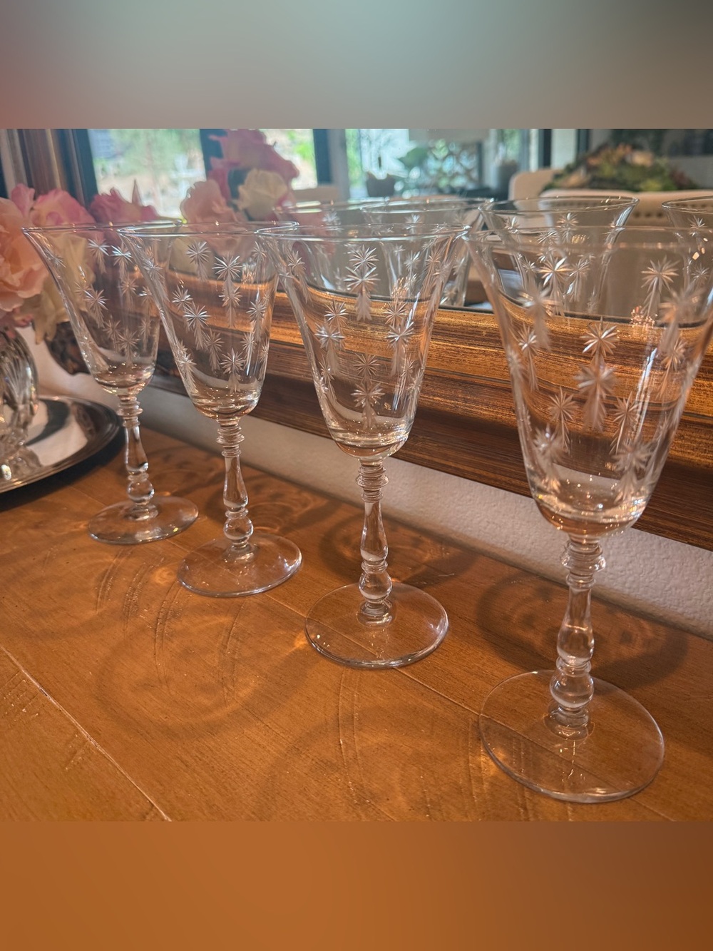 Vintage Etched Starburst Wine Glasses Set of 4 Floral Crystal Style Goblets